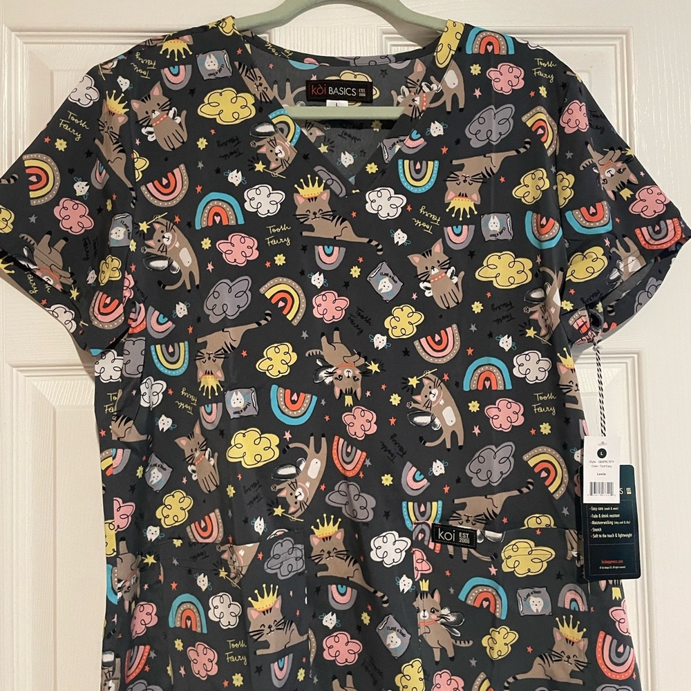 Gray Printed Scrub Top